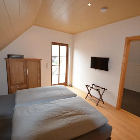 Hotell Hofgut Metzler 3*