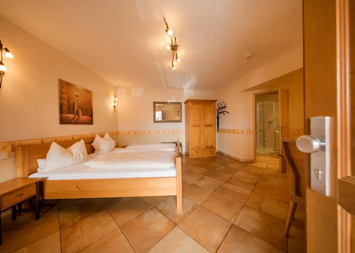 Hotell Hofgut Metzler 3*