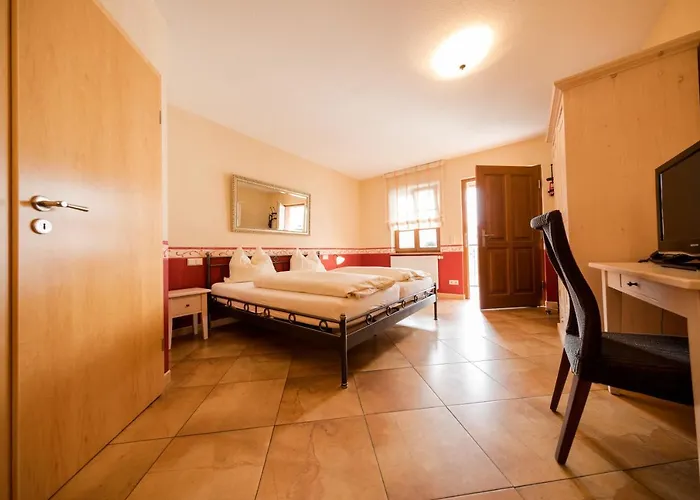 Hotell Hofgut Metzler 3*